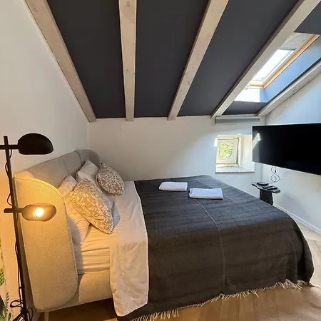 Cres,la Scala,1 Bedroom * Cres