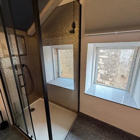 Cres,la Scala,1 Bedroom *