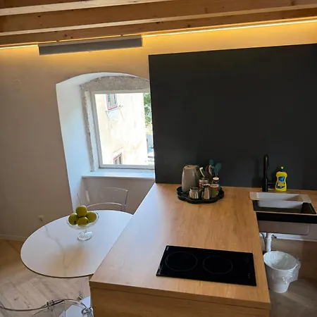 Cres,la Scala,1 Bedroom *