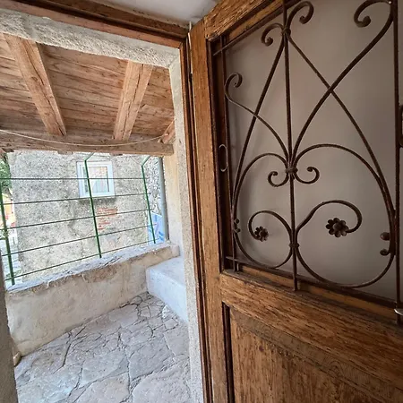 Cres,la Scala,1 Bedroom Cres